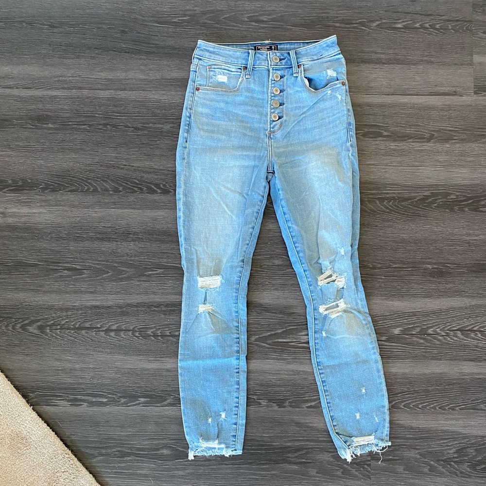 Abercrombie &Fitch High Rise Super Skinny Ankle